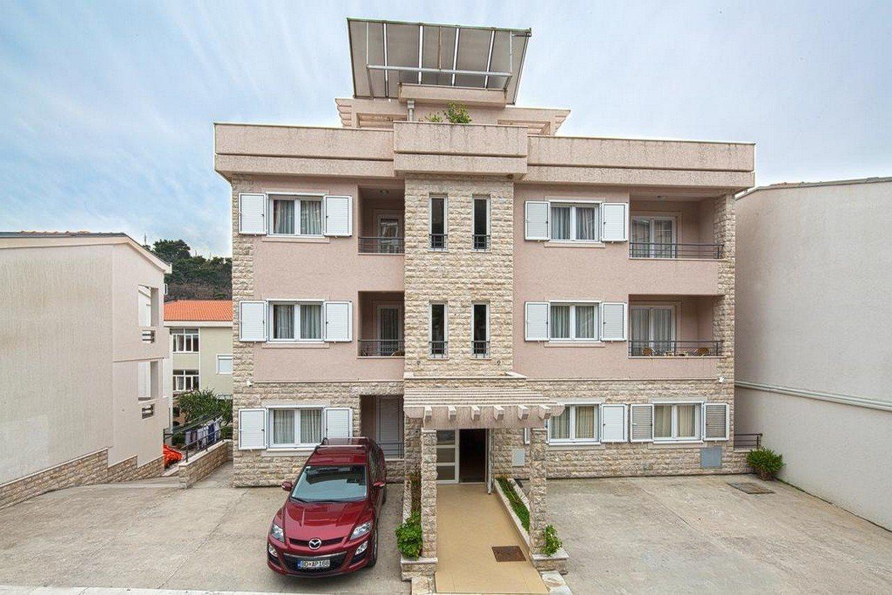 Petrovac Holiday Apartments Екстер'єр фото